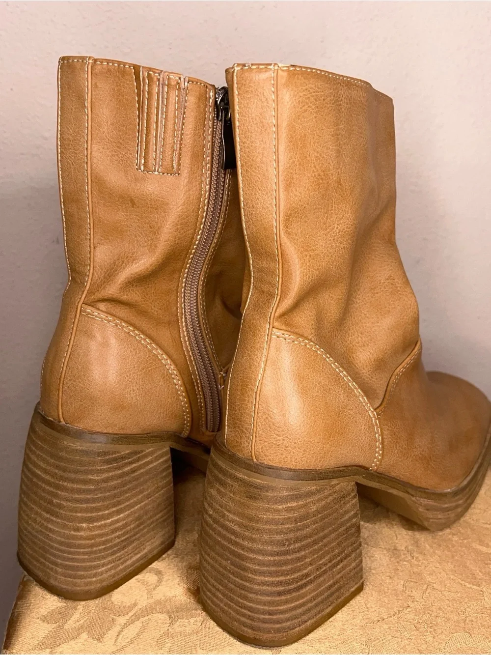 Size 5.5 Beast Fashion Tan Brown Boots Block Heel Pull On Boho Bohemian Vegan